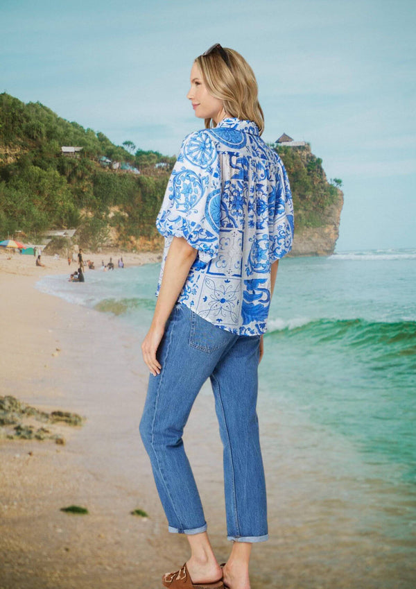 Amberlyn Half Sleeve Top Blouse in Blue and White