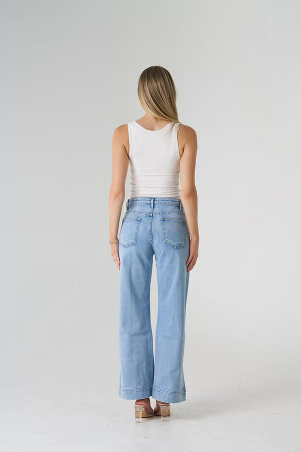 High Waist Wide Leg Stretch Jeans with Front Pockets and Seams in Light Blue by Wakee
