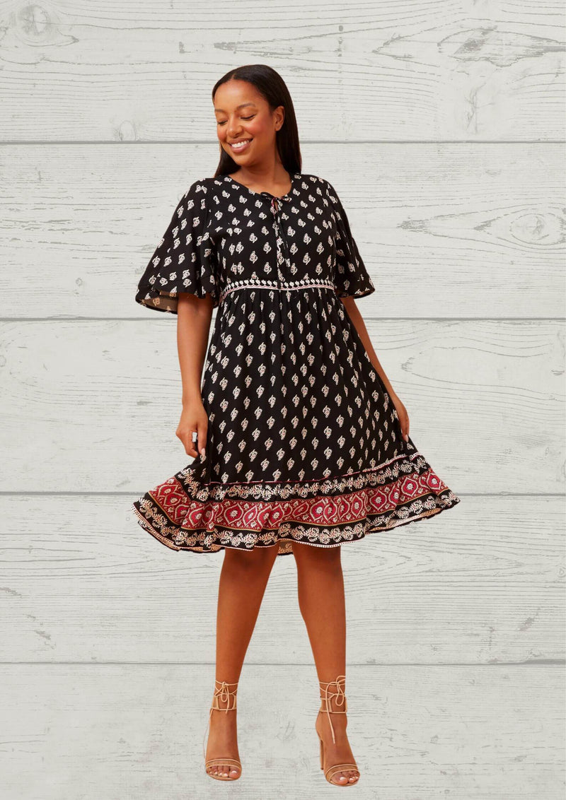 Lana Short Sleeve Babydoll Dress in Black Print