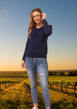 Marianne Round Neck Light Knit Top in Navy