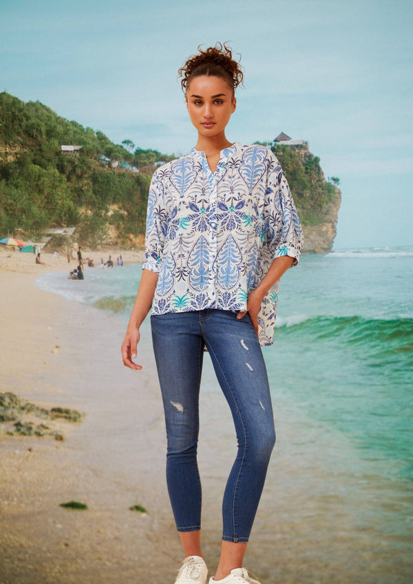 Merrina Half Sleeve Top Blouse in Blue and White Print