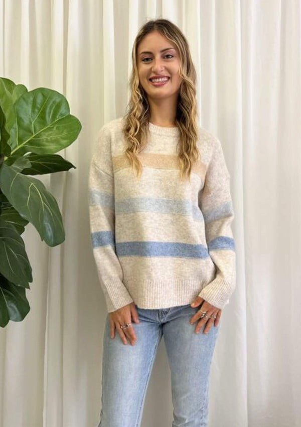 Round Neck Knit Jumper in Oat and Blues