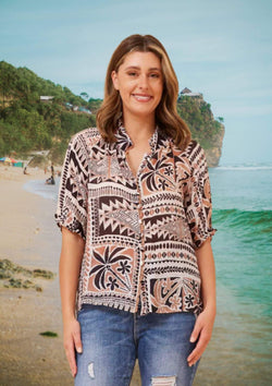 Trudy Short Sleeve Blouse Top in Choc Block Print