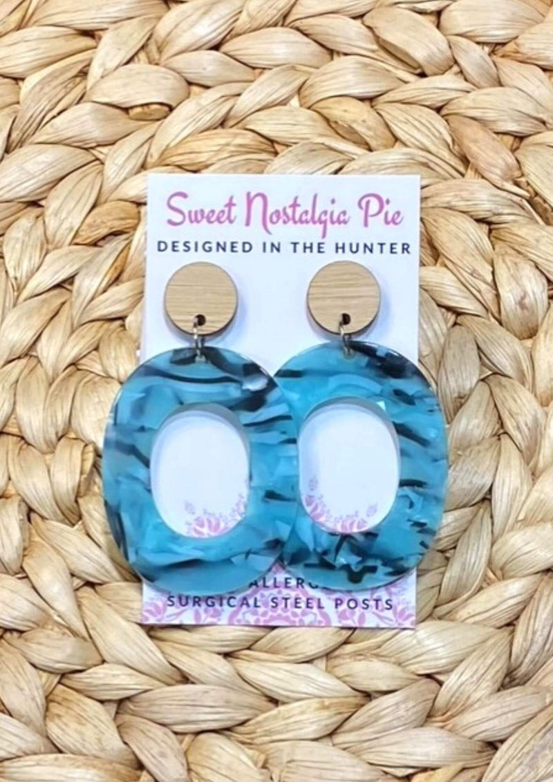 Sweet Nostalgia Pie Drop Earrings in Large Blue Loops
